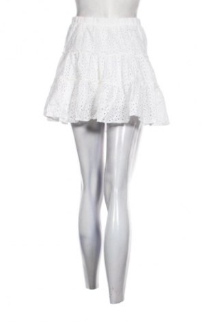 Sukně Bershka, Velikost S, Barva Bílá, Cena  247,00 Kč