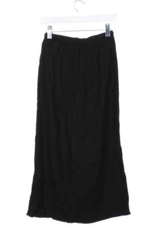 Sukně C&A, Velikost XS, Barva Černá, Cena  59,00 Kč