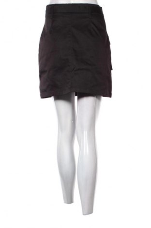 Sukně Cross, Velikost M, Barva Černá, Cena  79,00 Kč