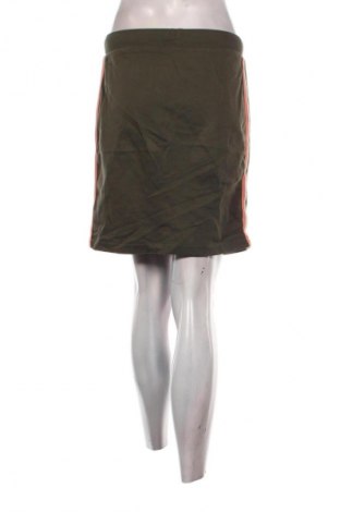Φούστα Edc By Esprit, Μέγεθος M, Χρώμα Πράσινο, Τιμή 7,99 €