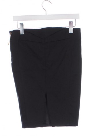 Пола Elisabetta Franchi, Размер M, Цвят Черен, Цена 23,31 €