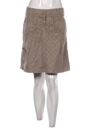 Rock Esprit, Größe M, Farbe Mehrfarbig, Preis € 1,99