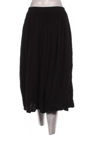 Пола Goa, Размер S, Цвят Черен, Цена 2,04 €