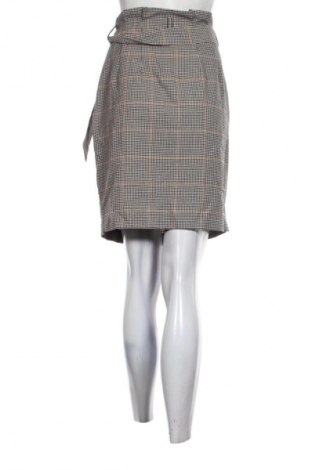 Пола H&M, Размер M, Цвят Многоцветен, Цена 9,20 €