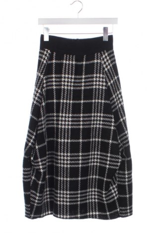 Пола Imperial, Размер XXS, Цвят Многоцветен, Цена 21,47 €