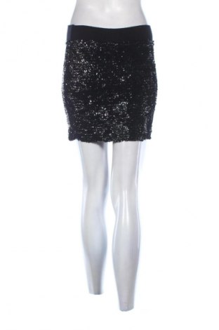 Sukně Lily White, Velikost M, Barva Černá, Cena  49,00 Kč