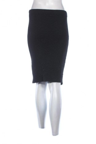 Sukně Lipsy London, Velikost M, Barva Černá, Cena  457,00 Kč