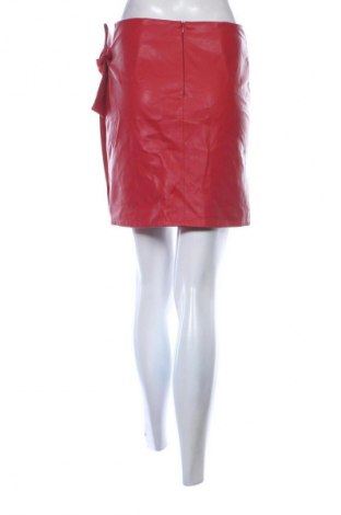 Sukně Mango, Velikost M, Barva Červená, Cena  225,00 Kč