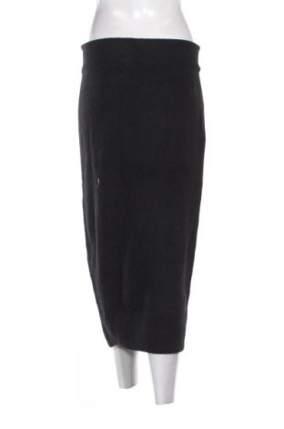 Spódnica Mohito, Rozmiar S, Kolor Czarny, Cena 28,19 zł