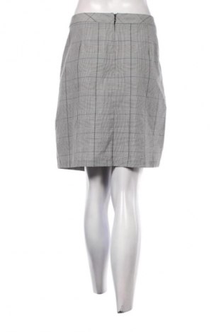 Пола New Look, Размер XXL, Цвят Многоцветен, Цена 2,04 €