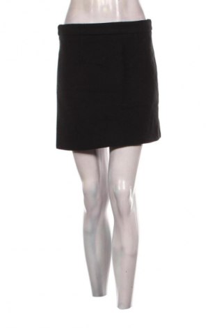 Spódnica ONLY, Rozmiar M, Kolor Czarny, Cena 69,99 zł