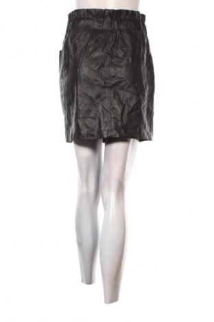 Φούστα ONLY, Μέγεθος S, Χρώμα Μαύρο, Τιμή 3,99 €