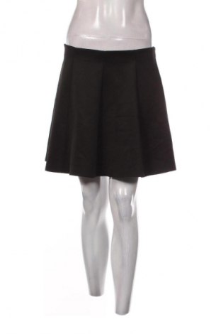 Spódnica ONLY, Rozmiar M, Kolor Czarny, Cena 23,99 zł