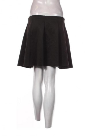 Spódnica ONLY, Rozmiar M, Kolor Czarny, Cena 23,99 zł