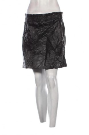 Spódnica ONLY, Rozmiar M, Kolor Czarny, Cena 8,99 zł