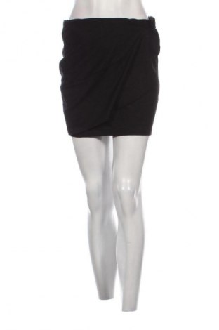 Пола ONLY, Размер M, Цвят Черен, Цена 3,06 €