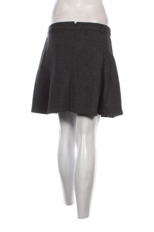 Пола ONLY, Размер M, Цвят Многоцветен, Цена 6,13 €