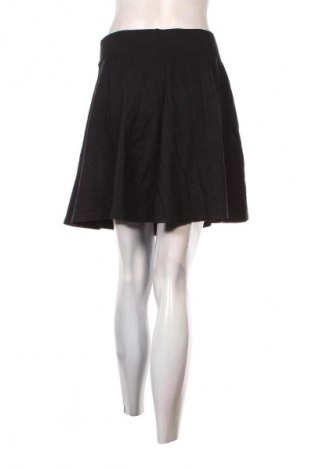 Sukně Pimkie, Velikost M, Barva Černá, Cena  229,00 Kč