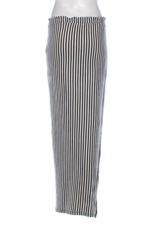 Пола Primark, Размер L, Цвят Многоцветен, Цена 5,11 €