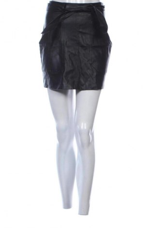 Sukně Pull&Bear, Velikost S, Barva Černá, Cena  79,00 Kč