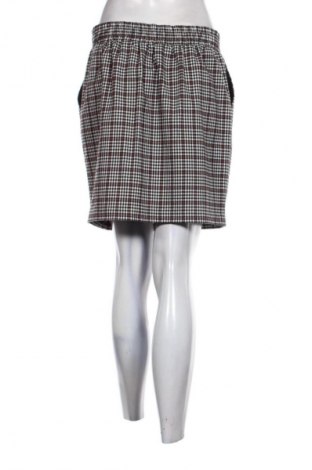 Пола Reserved, Размер L, Цвят Многоцветен, Цена 3,57 €