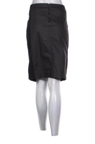 Sukně Reserved, Velikost L, Barva Černá, Cena  49,00 Kč