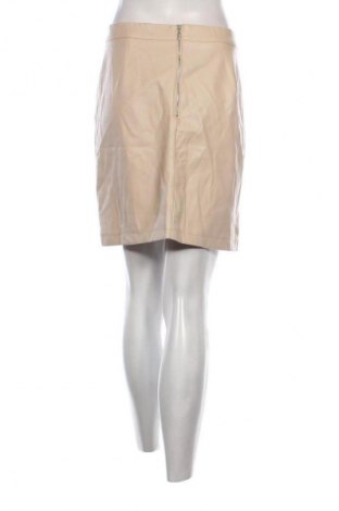 Пола Reserved, Размер XL, Цвят Бежов, Цена 4,60 €