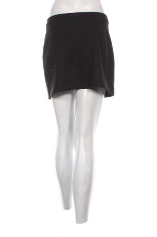 Пола SHEIN, Размер M, Цвят Черен, Цена 2,04 €