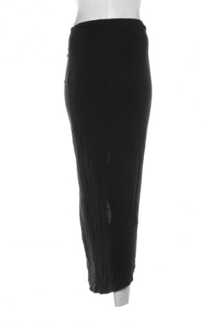 Пола SHEIN, Размер M, Цвят Черен, Цена 3,06 €