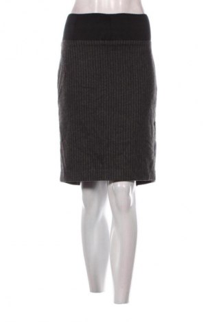 Sukně Sarah, Velikost L, Barva Vícebarevné, Cena  49,00 Kč