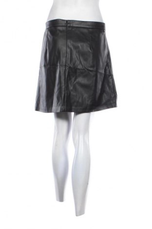 Пола Sinsay, Размер L, Цвят Черен, Цена 4,60 €