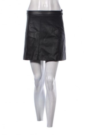 Sukně Sinsay, Velikost S, Barva Černá, Cena  89,00 Kč