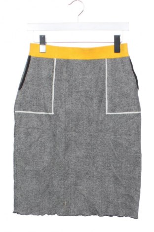 Пола Stefanel, Размер XS, Цвят Многоцветен, Цена 19,94 €