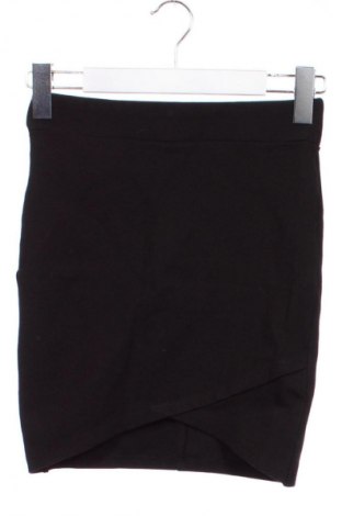 Φούστα Stradivarius, Μέγεθος XXS, Χρώμα Μαύρο, Τιμή 4,99 €