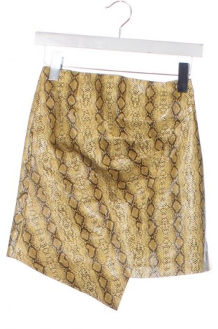 Пола Stradivarius, Размер XS, Цвят Многоцветен, Цена 6,13 €