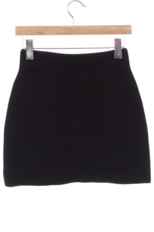 Sukně Theory, Velikost XS, Barva Černá, Cena  620,00 Kč