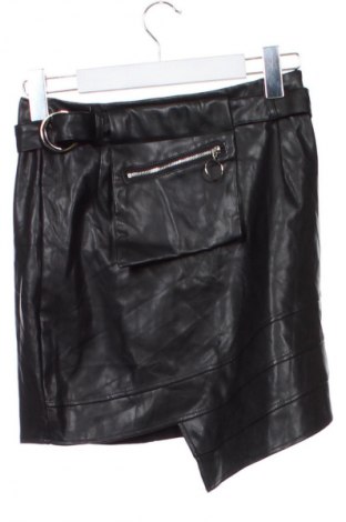 Sukně Trendyol, Velikost S, Barva Černá, Cena  225,00 Kč