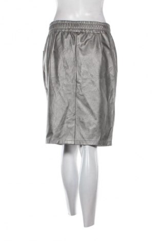 Пола Unbranded, Размер M, Цвят Сив, Цена 4,09 €