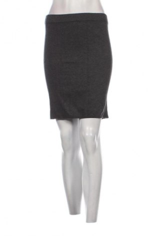 Пола Unbranded, Размер L, Цвят Сив, Цена 9,71 €