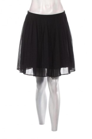 Sukňa United Colors Of Benetton, Veľkosť M, Farba Čierna, Cena  3,95 €