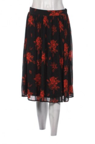 Пола VILA, Размер M, Цвят Многоцветен, Цена 13,80 €