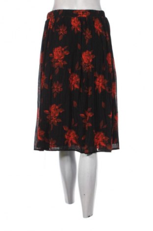 Пола VILA, Размер M, Цвят Многоцветен, Цена 13,80 €