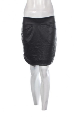 Sukně VILA, Velikost S, Barva Černá, Cena  299,00 Kč