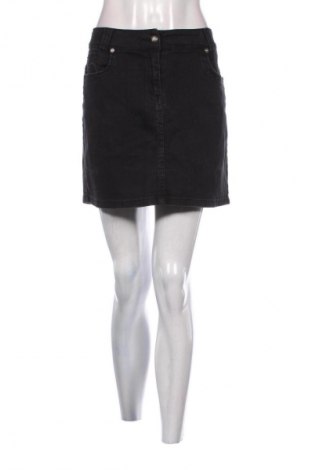 Spódnica Yessica, Rozmiar XL, Kolor Czarny, Cena 15,99 zł