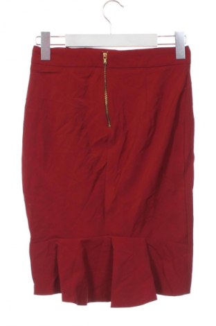 Пола Zara, Размер XS, Цвят Червен, Цена 4,60 €