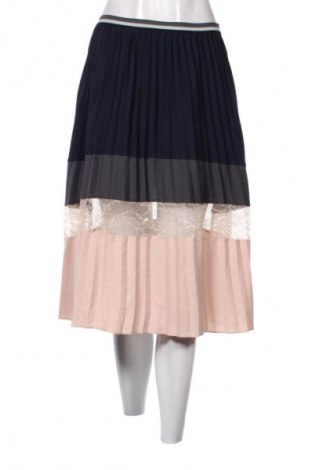 Пола Zara, Размер M, Цвят Многоцветен, Цена 13,80 €