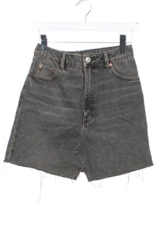 Пола Zara, Размер M, Цвят Сив, Цена 9,20 €