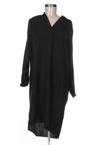 Рокля Aada Studios, Размер S, Цвят Черен, Цена 17,38 €