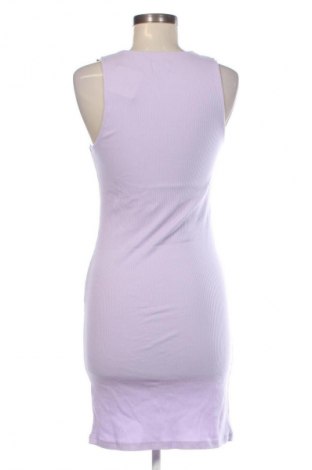 Sukienka Aada Studios, Rozmiar M, Kolor Fioletowy, Cena 133,99 zł