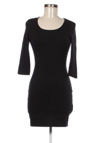 Рокля Amisu, Размер M, Цвят Черен, Цена 2,04 €